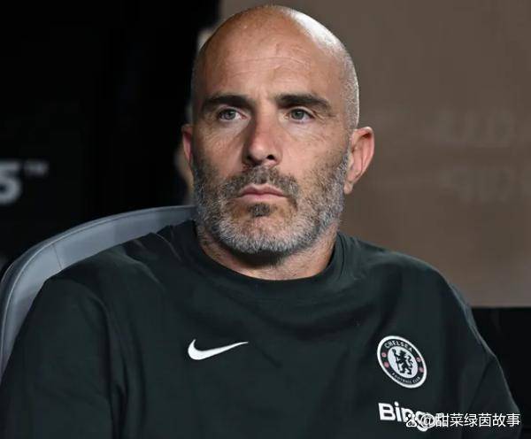 关于切尔西签下西班牙年轻后卫赛季末加盟蓝军的信息