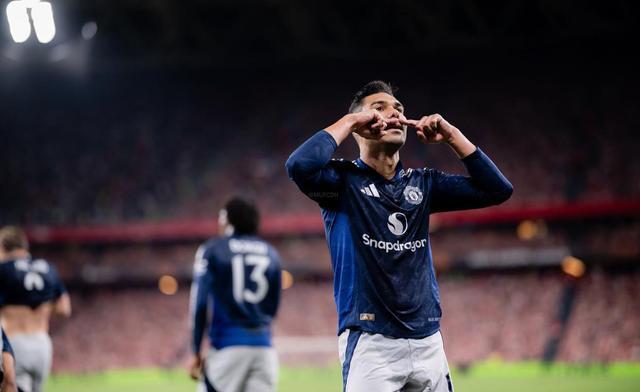 曼联绝杀胜罗马领先欧联杯半决赛 曼联绝杀胜罗马领先欧联杯半决赛