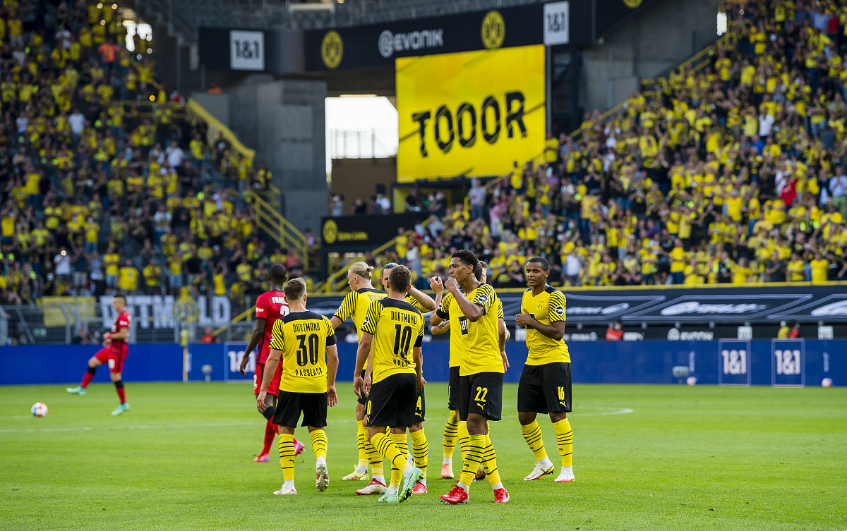 法兰克福客场对阵特拉纳亚霍拉,主场之势不容小觑 法兰克福客场对阵特拉纳亚霍拉,主场之势不容小觑