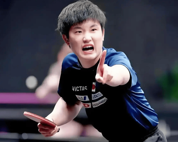中国乒乓球队血洗奥地利乒乓球队，张本智和统治全场的简单介绍