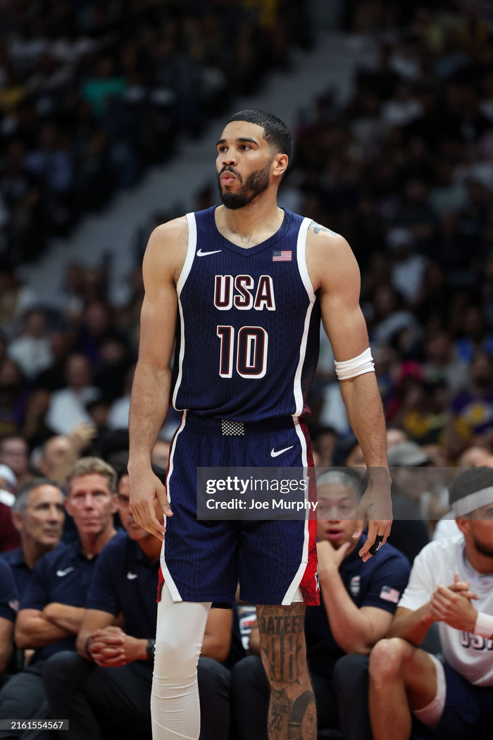 美国男篮鏖战法国男篮，塔图姆一己之力扛起全队的简单介绍