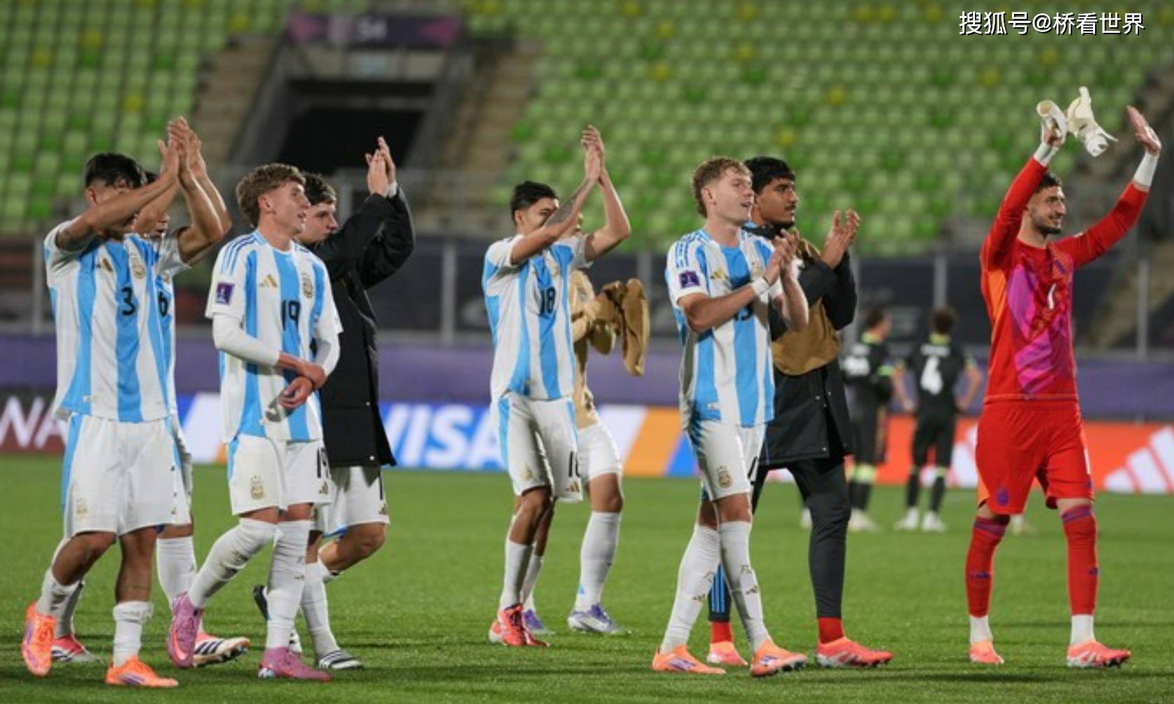 英格兰鏖战阿根廷,皮克状态火热的简单介绍 英格兰鏖战阿根廷,皮克状态火热的简单介绍